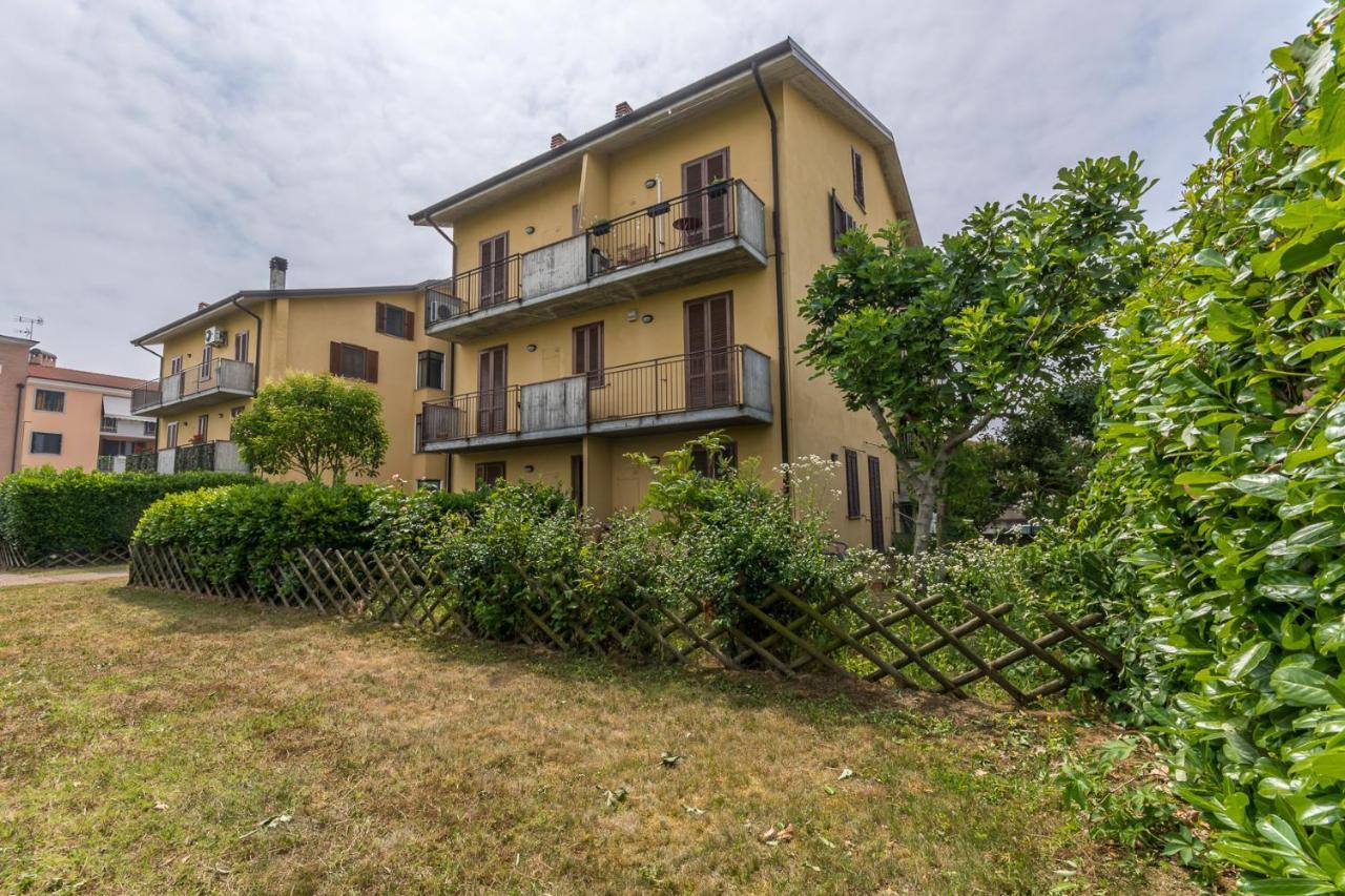 Casatella - Monolocale Con Balcone Vidigulfo Exterior foto